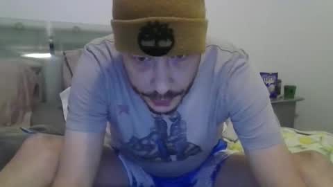 Snapshot of southerndilf1 chatting on April 2026 02:40:01 PM SouthernDilf online show from April 2026 02:40:01 PM