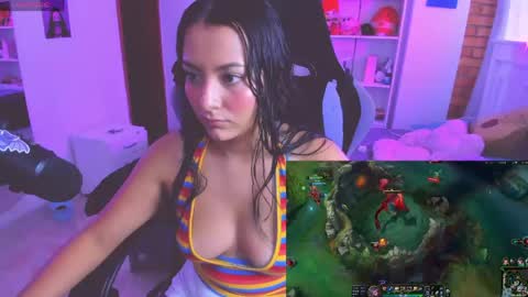 Lili online show from May 2026 04:59:01 PM