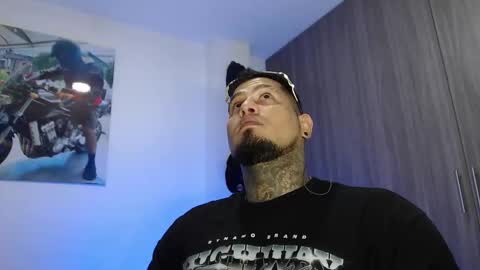 Snapshot of soy_apolo chatting on March 2026 01:11:01 AM soy_apolo online show from March 2026 01:11:01 AM