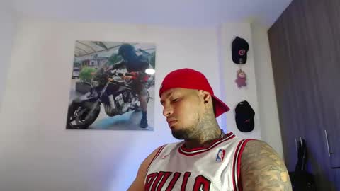 Snapshot of soy_apolo chatting on June 2026 05:47:02 PM soy_apolo online show from June 2026 05:47:02 PM