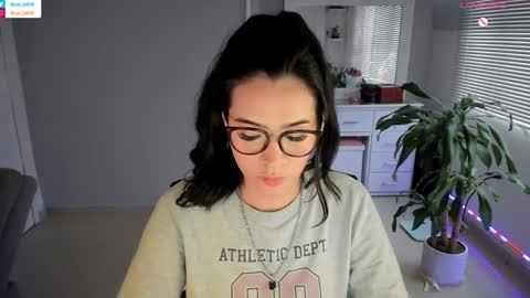 Snapshot of soyabby_ chatting on January 2025 10:16:02 PM Luisa online show from January 2025 10:16:02 PM