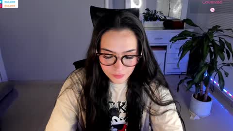 Snapshot of soyabby_ chatting on January 2025 11:59:02 PM Luisa online show from January 2025 11:59:02 PM