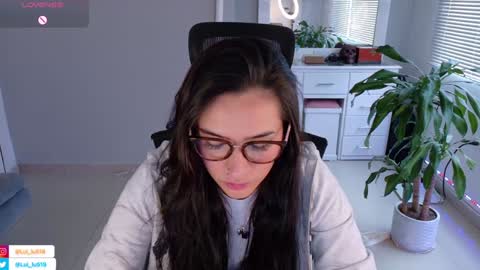 Snapshot of soyabby_ chatting on January 2025 09:40:01 PM Luisa online show from January 2025 09:40:01 PM