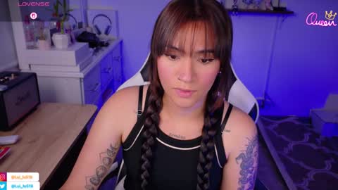 Luisa    online show from February 2026 09:44:02 PM