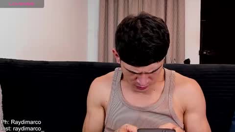 Snapshot of soyraydimarco_ chatting on October 2025 03:29:02 AM RayDimarco independent model online show from October 2025 03:29:02 AM