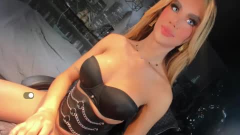 soysabrinathebest online show from September 2025 11:37:02 PM