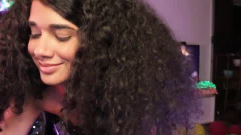 You want to talk to me more personal follow me in My Channel VIP  50 the discount       online show from December 2024 06:19:02 AM