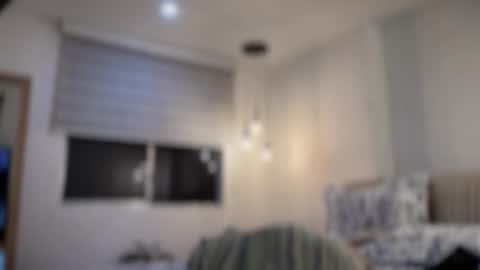 brisa  s online show from March 2025 02:14:02 AM