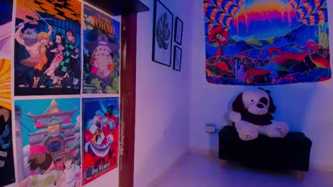 Snapshot of space__kittyy chatting on March 2025 01:20:02 AM Val online show from March 2025 01:20:02 AM