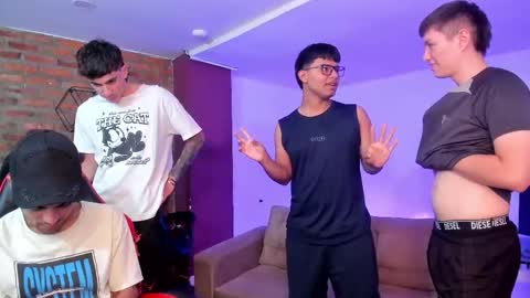 Gabo Lucas and Justin online show from February 2026 09:48:02 PM