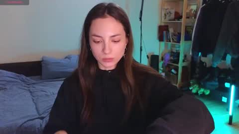 Snapshot of space_x_roxy chatting on March 2025 05:18:01 PM Roxy online show from March 2025 05:18:01 PM