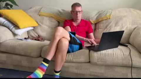 spaceman_fun online show from June 2026 04:38:01 PM