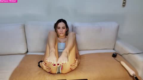 spaintense_ online show from November 2025 01:44:02 AM