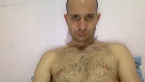 Snapshot of sparei7 chatting on December 2024 05:15:02 PM Snaiky online show from December 2024 05:15:02 PM