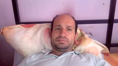 Snapshot of sparei7 chatting on October 2025 11:50:02 AM Snaiky online show from October 2025 11:50:02 AM