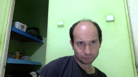 Snapshot of sparei7 chatting on October 2025 09:48:01 PM Snaiky online show from October 2025 09:48:01 PM