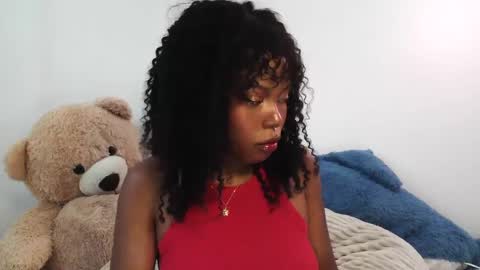 Soleil online show from September 2025 08:52:01 PM