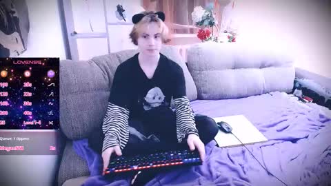 Snapshot of sparkyferret chatting on November 2025 02:37:02 AM sparkyferret online show from November 2025 02:37:02 AM