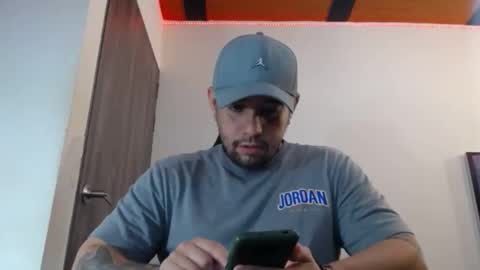     online show from February 2025 05:10:01 AM