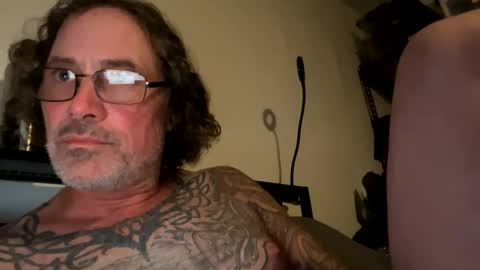 specter1972 online show from March 2026 12:04:02 AM