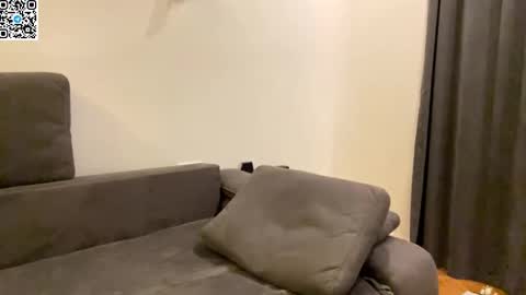 Alex online show from October 2025 09:37:01 PM