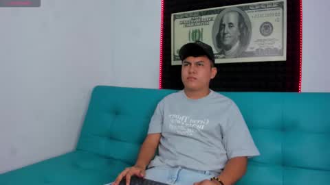 Spencer online show from November 2025 02:06:01 AM