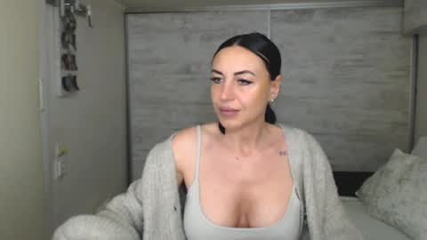 Snapshot of spicemint chatting on May 2026 02:36:02 PM Carla online show from May 2026 02:36:02 PM