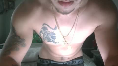 Snapshot of spicey_couple222 chatting on January 2025 12:57:02 AM spicey_couple222 online show from January 2025 12:57:02 AM