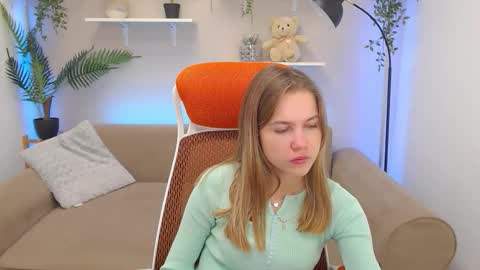 spicy_lexi online show from October 2025 06:35:02 AM