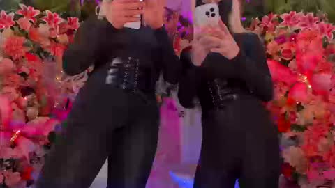  Alison  Sharon  online show from March 2026 04:39:01 AM