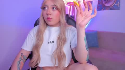 Valeria online show from May 2026 10:04:01 PM