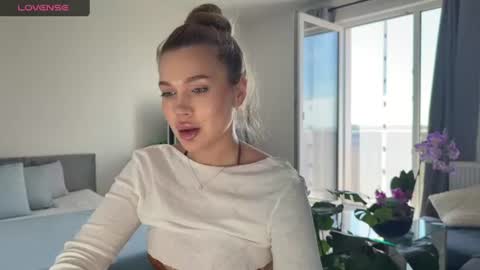 Snapshot of spirit_euphoria chatting on June 2026 08:46:02 AM spirit euphoria online show from June 2026 08:46:02 AM