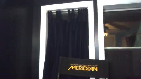 Daddy  His Splash Queen online show from September 2025 05:19:02 AM