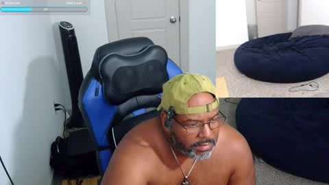 Blaque Jaystone online show from October 2025 08:51:02 PM