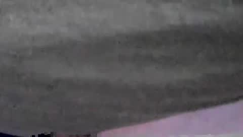 Snapshot of splitter60 chatting on December 2024 08:49:02 PM splitter60 online show from December 2024 08:49:02 PM