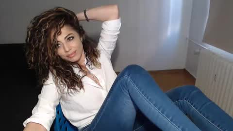 Snapshot of spoiled__doll chatting on January 2025 12:12:02 PM Doll online show from January 2025 12:12:02 PM