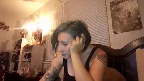 Kova online show from October 2025 12:44:01 AM