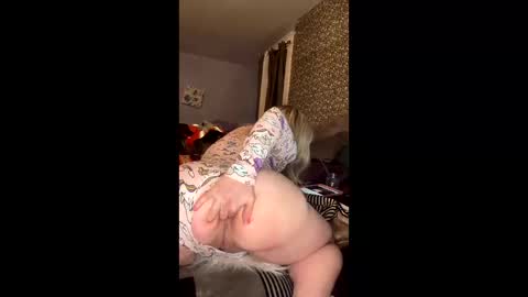 sporegeous online show from March 2026 03:45:02 AM