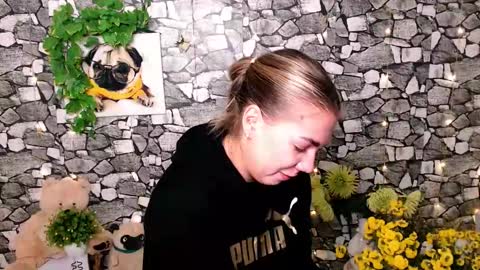 Karina online show from October 2025 06:57:01 AM