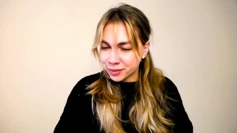 Karina online show from April 2026 08:01:01 AM