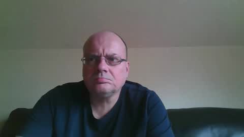 spritzer47 online show from April 2026 10:29:02 AM