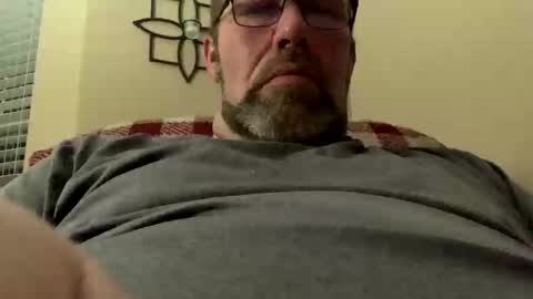 Snapshot of squirreldiamond chatting on March 2026 01:18:01 AM squirreldiamond online show from March 2026 01:18:01 AM