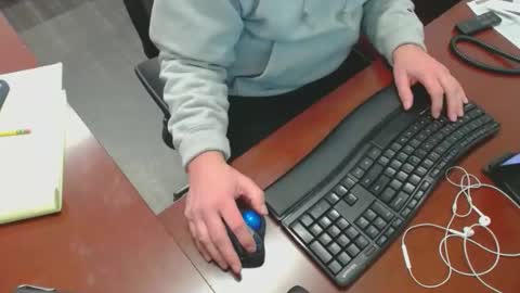 make me cum c2c talk to me online show from January 2025 09:35:02 PM