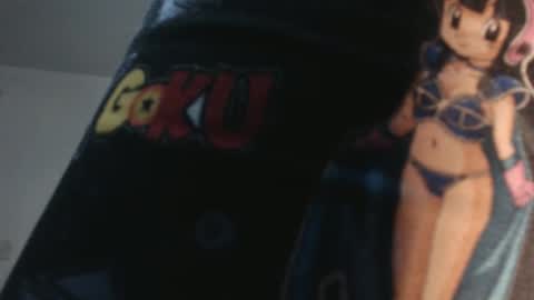 Snapshot of squirt_milk_ chatting on January 2025 02:40:02 AM Carolainss online show from January 2025 02:40:02 AM