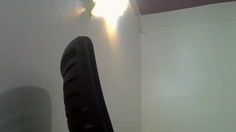 slutty online show from December 2024 09:24:01 AM