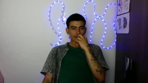 Snapshot of srcejotas chatting on December 2025 08:50:02 PM sorry mom online show from December 2025 08:50:02 PM