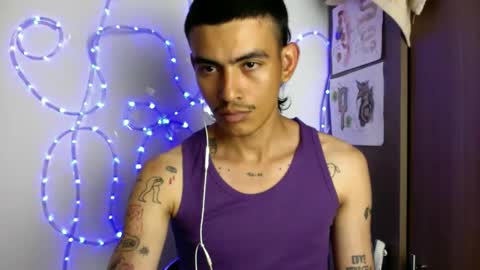 Snapshot of srcejotas chatting on December 2025 08:04:01 PM sorry mom online show from December 2025 08:04:01 PM