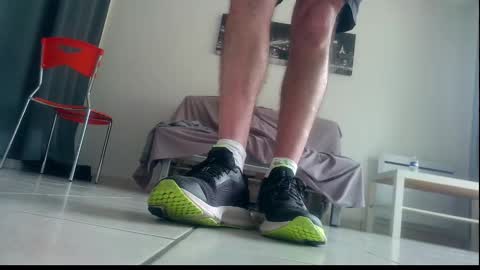 ssenzo online show from October 2025 09:06:02 AM