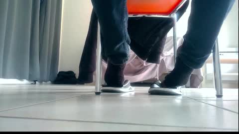 ssenzo online show from December 2025 09:35:02 AM