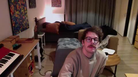 Roger online show from December 2024 08:18:01 PM